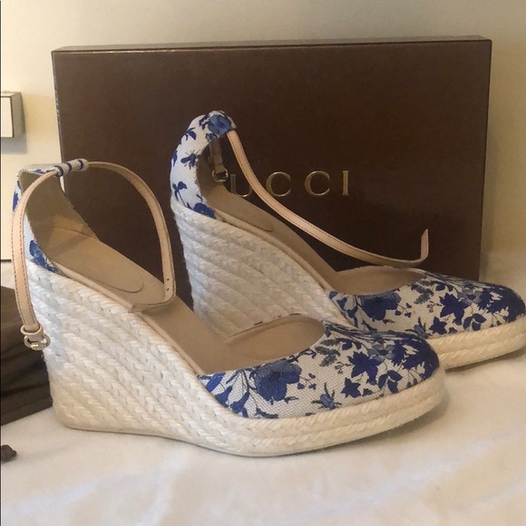 Gucci Indigo Wedges size 8.5 - Picture 2 of 3
